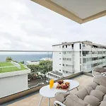 Casa Raposinhas Vi, Apartment