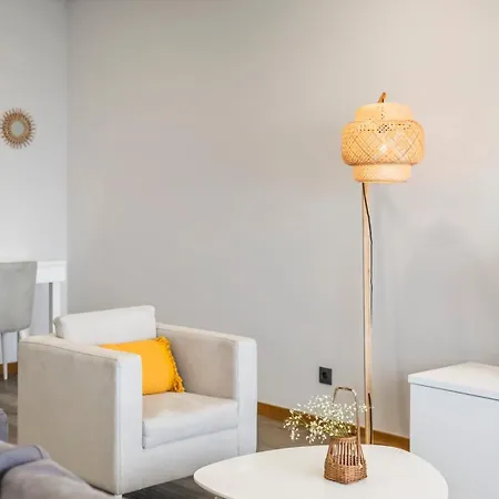 Casa Raposinhas Vi, *