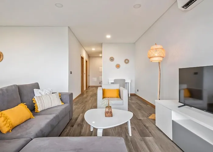 Casa Raposinhas Vi, Apartment *