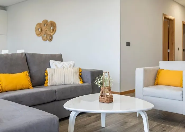 Casa Raposinhas Vi, Φουνκάλ